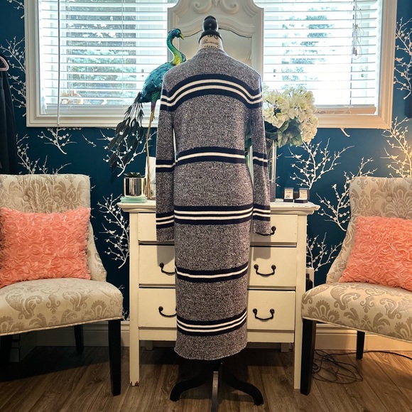 BEAUTIFUL, aerie , long blue and white cardigan, size S - Picture 2 of 13